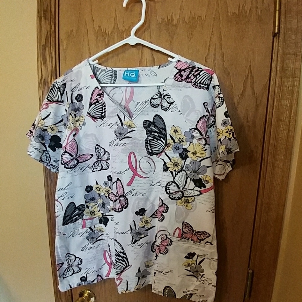 Scrub top